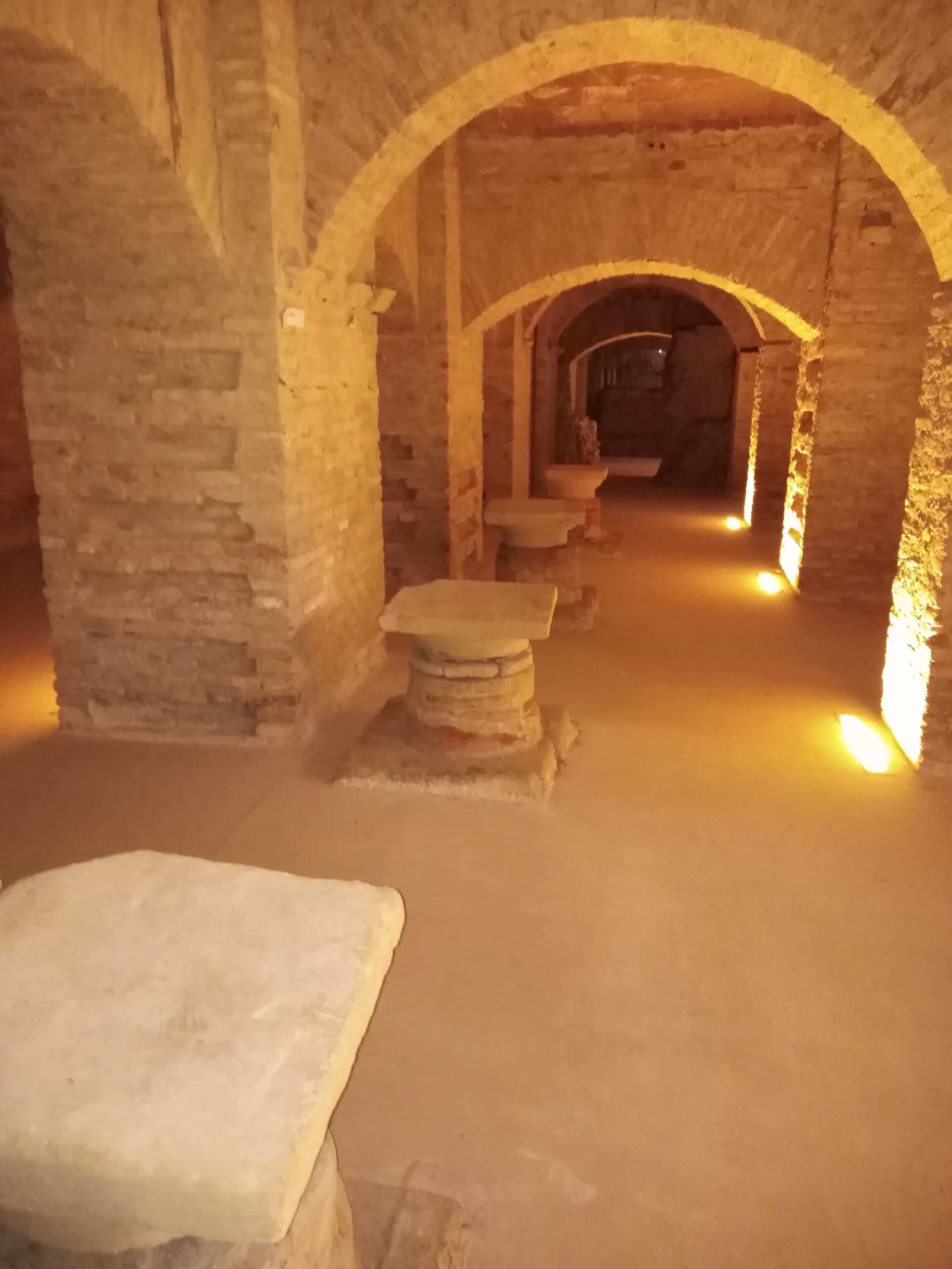 23-Che-sorpresa.....-Fano-sotterranea-